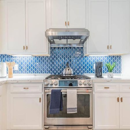 Charming 3-Bedroom Luxury Home Near Downtown, Nrg, Galleria & Medical Center ฮูสตัน ภายนอก รูปภาพ