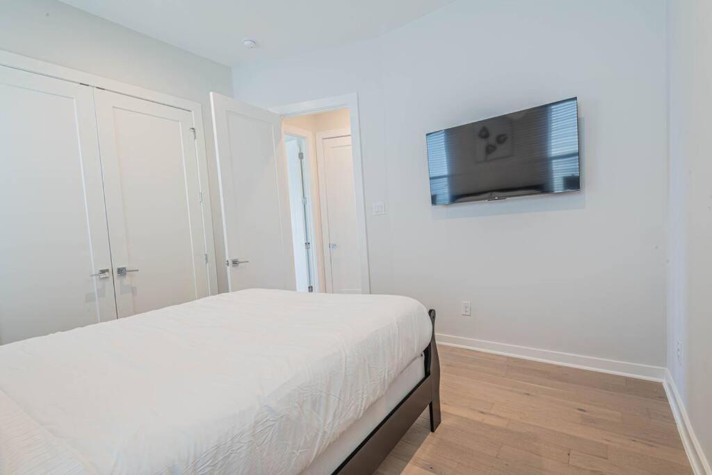 Charming 3-Bedroom Luxury Home Near Downtown, Nrg, Galleria & Medical Center ฮูสตัน ภายนอก รูปภาพ